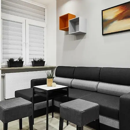 Apartment Compact Slowackiego Avenue *