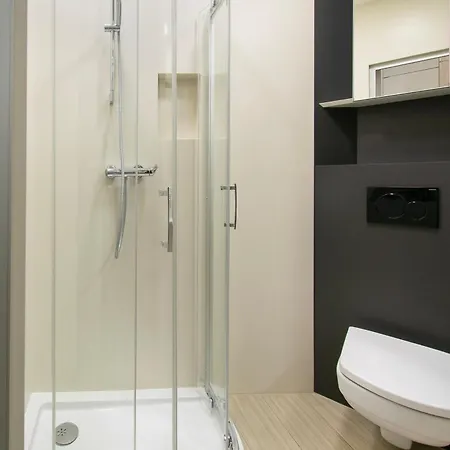 Compact Słowackiego Avenue Kraków