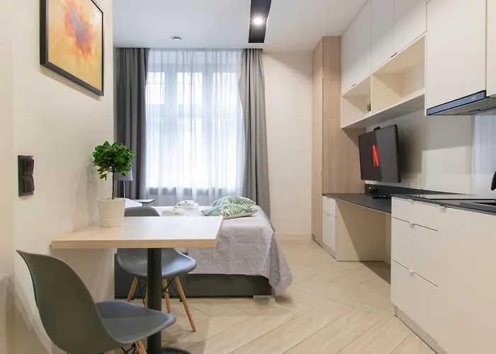 Apartment Compact Slowackiego Avenue *