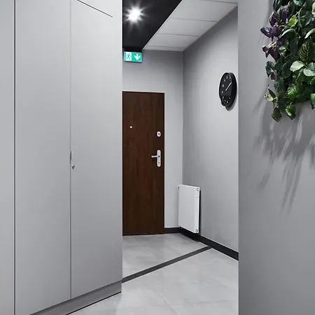 Compact Slowackiego Avenue Daire *